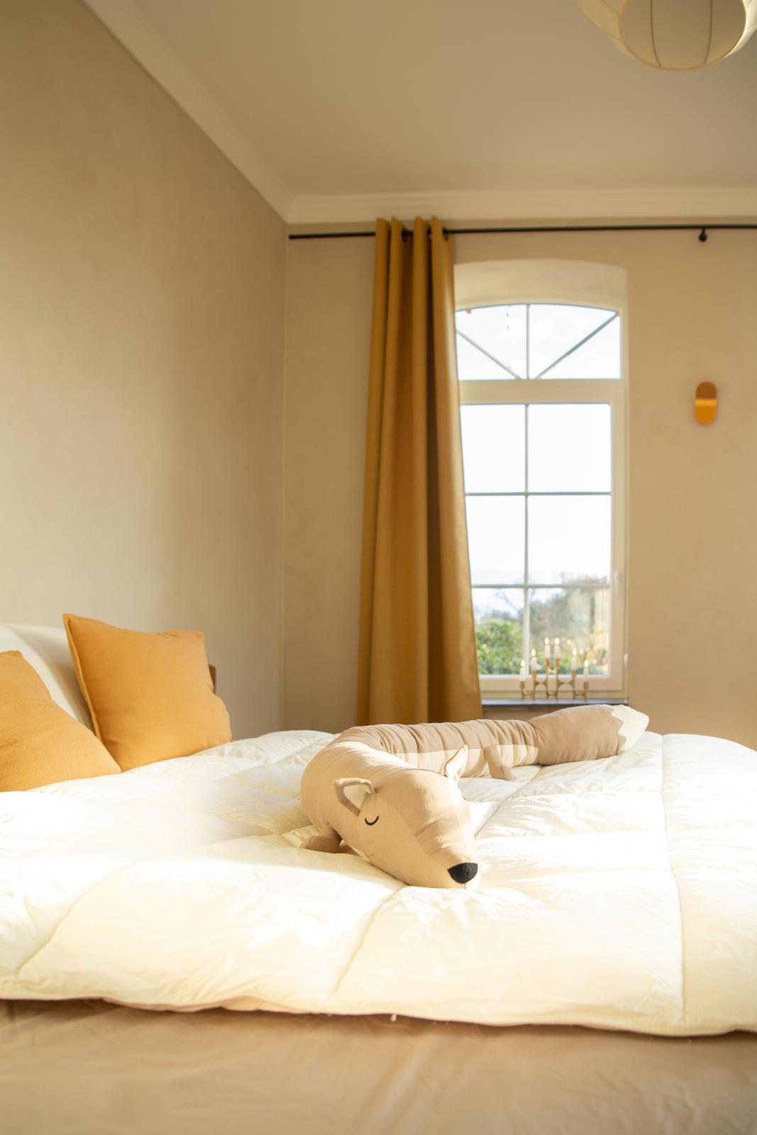 Serpent de lit « Câlin Compagnon » B2B