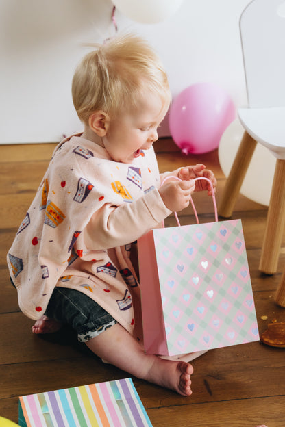 "Boo" Bib - Birthday Cake